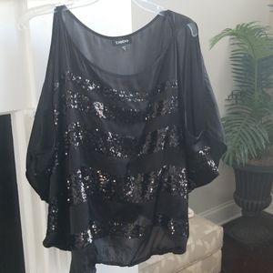 Bebe cold shoulder blouse